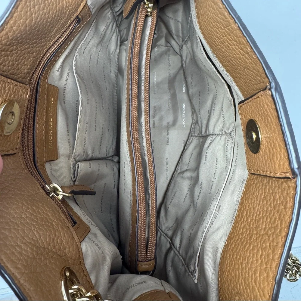 Michael Kors Jet Set Chain Medium Tote Purse Bag and Wallet in Acorn Brown